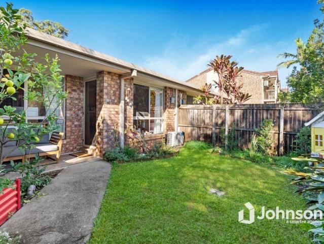 Townhouse for sale in Toombul, Queensland