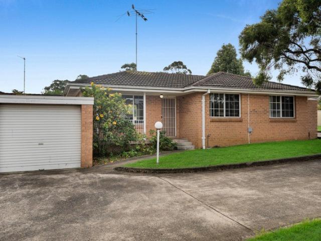 Villa for sale in Sydney, New South Wales