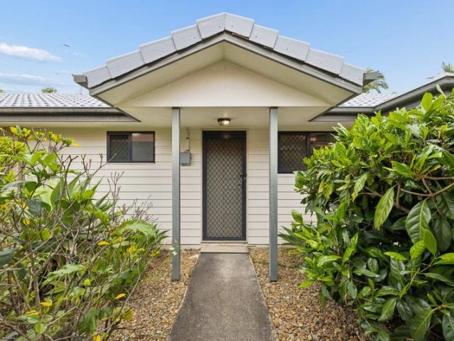 Villa for sale in Kallangur, Greater Brisbane