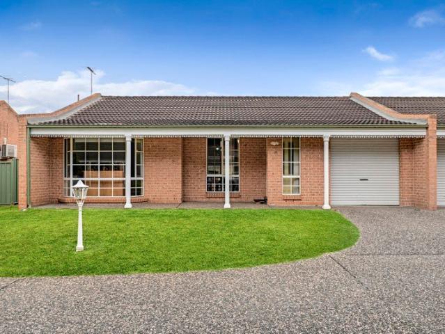 Villa for sale in Sydney, New South Wales