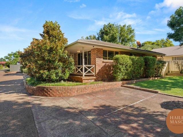 Villa for sale in North Nowra, New South Wales