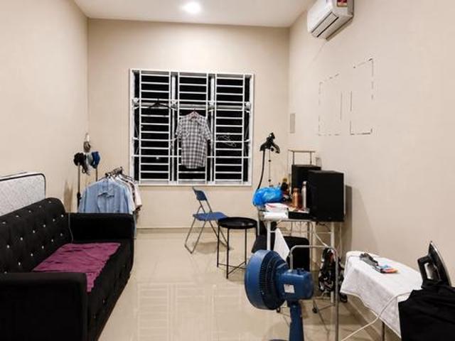 Flat for sale in Ulu Tiram, Johor