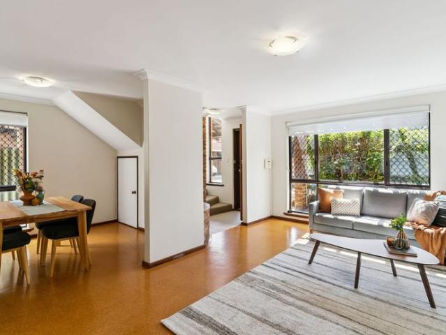 Townhouse for rent in South Perth, Perth