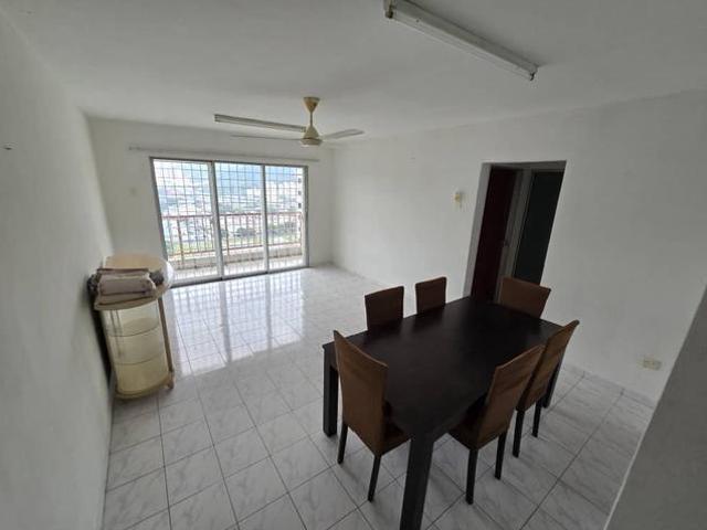 Apartment for sale in Country Heights Damansara, Kuala Lumpur