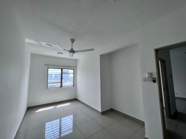 Serviced Residence for sale in Petaling, Alam Impian