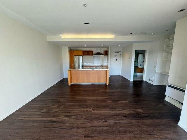 Apartment for rent in Mechanics Bay, Auckland