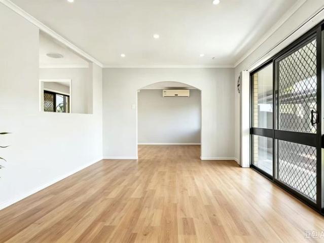 House for rent in Rochedale South, Greater Brisbane