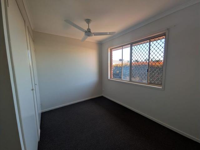 Apartment for rent in Granville, Queensland