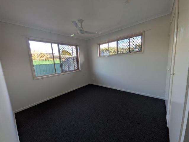 Apartment for rent in Granville, Queensland