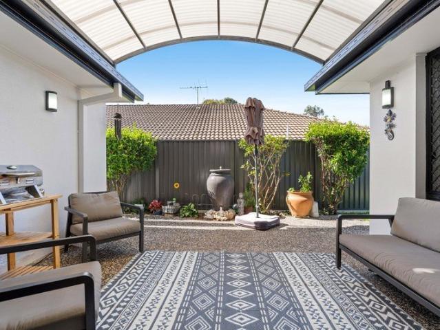 House for sale in Lota, Greater Brisbane