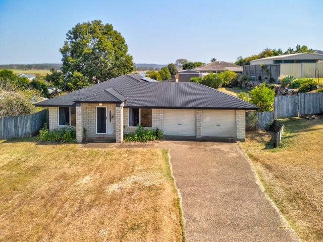 House for sale in Fernvale