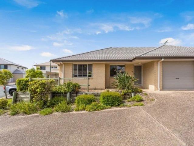 Townhouse for sale in Toombul, Queensland