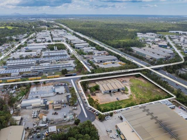 Warehouse for rent in Toombul, Queensland