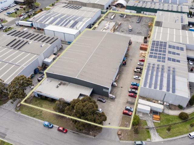 Warehouse for rent in Camerons Creek, Victoria