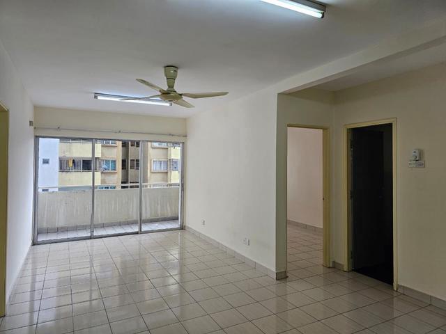 Condominium for sale in Majlis Perbandaran Selayang, Gombak