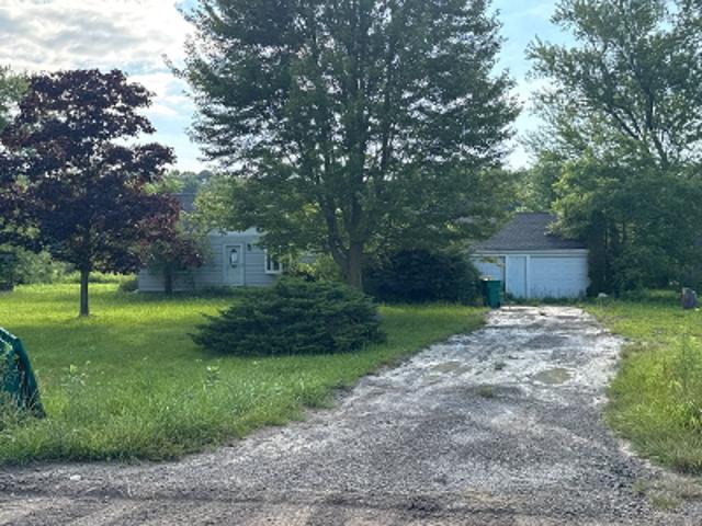 House for sale in New Haven, Michigan