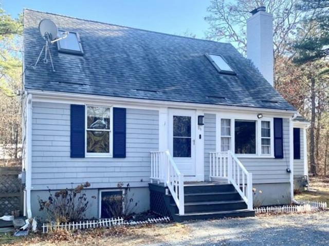 House for sale in Mashpee, Massachusetts