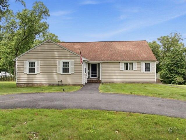 House for sale in Lynnfield, Massachusetts