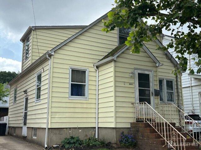 House for sale in Carteret
