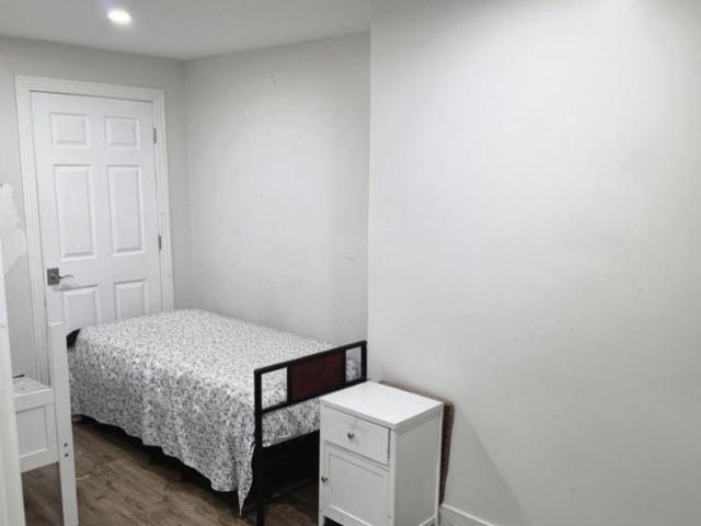 Apartment for rent in Barrie, Central Ontario
