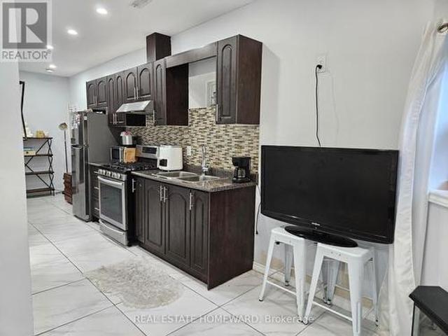House for rent in Woburn, Ontario