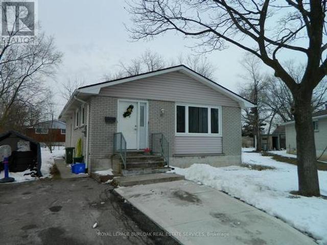 House for rent in Ancaster, Ontario