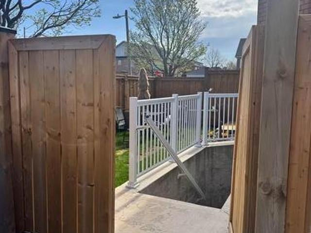 House for rent in Oakville, Ontario