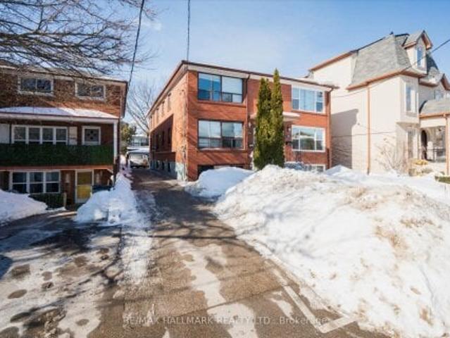 Duplex for rent in Woburn, Ontario
