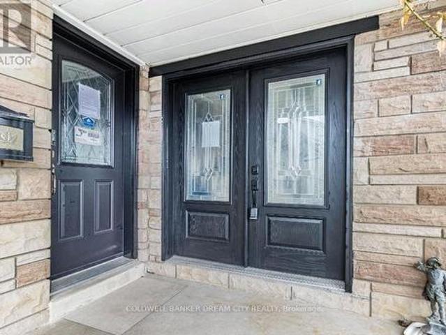House for rent in Brampton, Golden Horseshoe