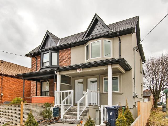 House for rent in Woburn, Ontario