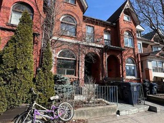 House for rent in University—Rosedale, Toronto