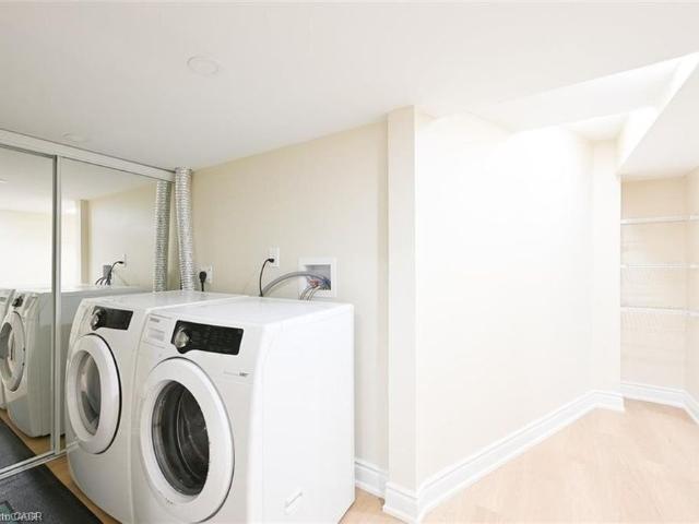 House for rent in Burlington, Golden Horseshoe
