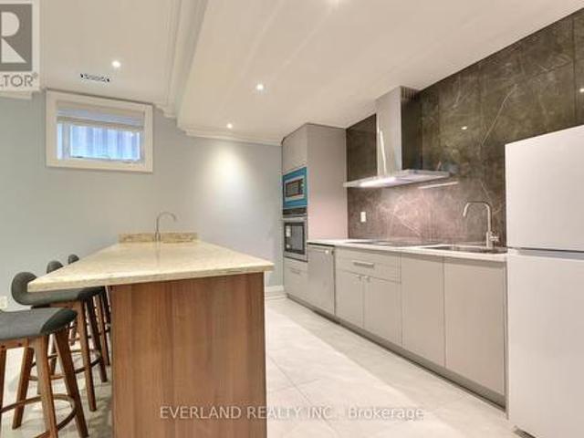 House for rent in Woburn, Ontario