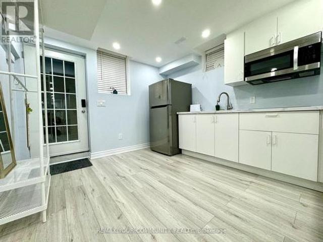 House for rent in Bradford West Gwillimbury, Ontario
