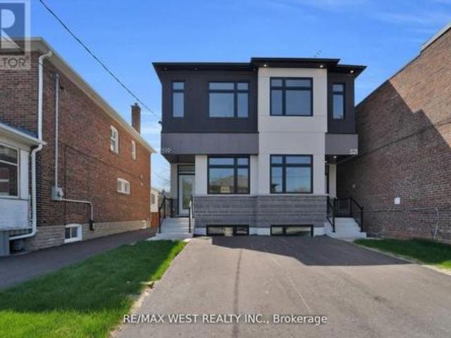 House for rent in Woburn, Ontario