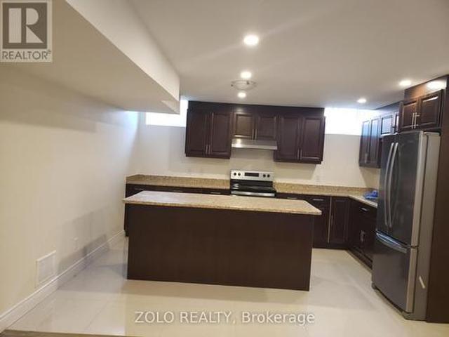 House for rent in Bradford West Gwillimbury, Ontario
