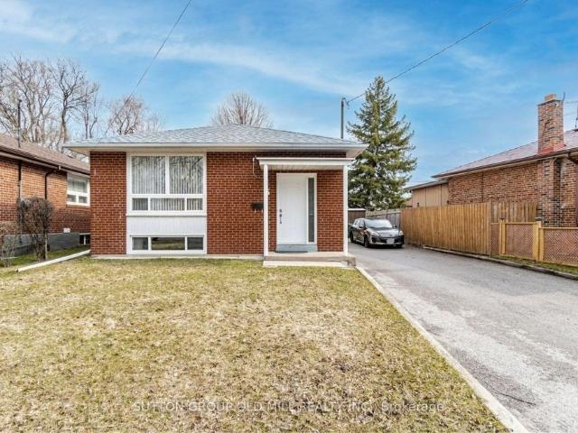 House for rent in Scarborough Centre, Toronto
