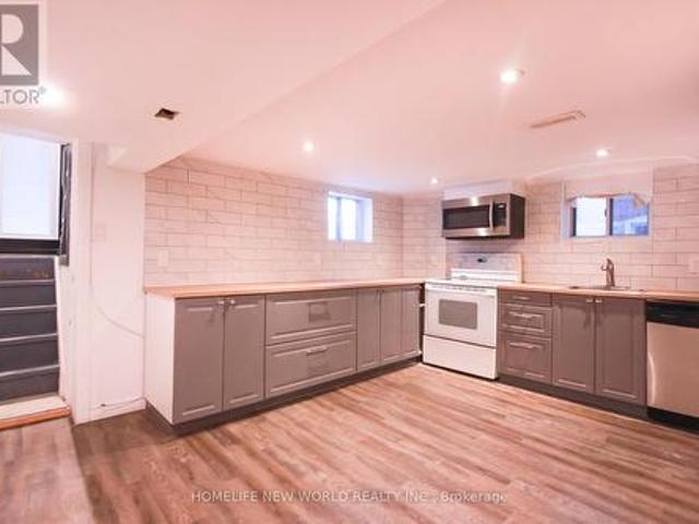 House for rent in Woburn, Ontario
