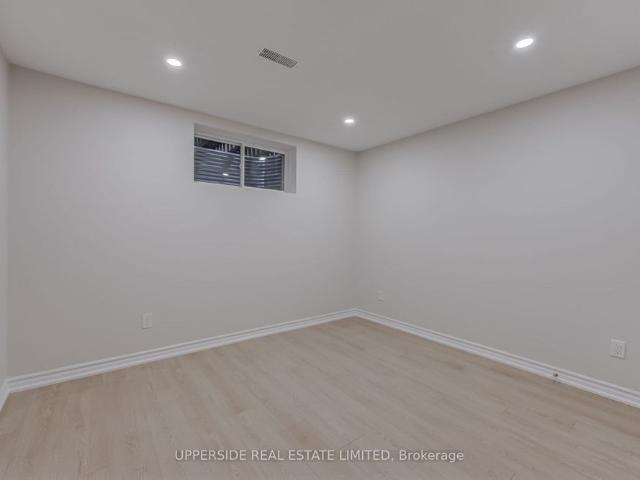 House for rent in Barrie, Central Ontario