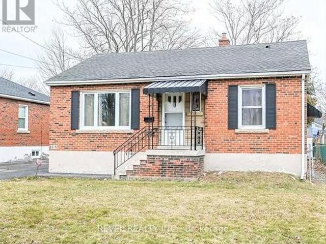 House for rent in Ancaster, Ontario
