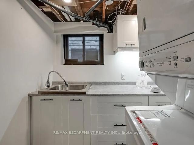 House for rent in Bartonville, Hamilton