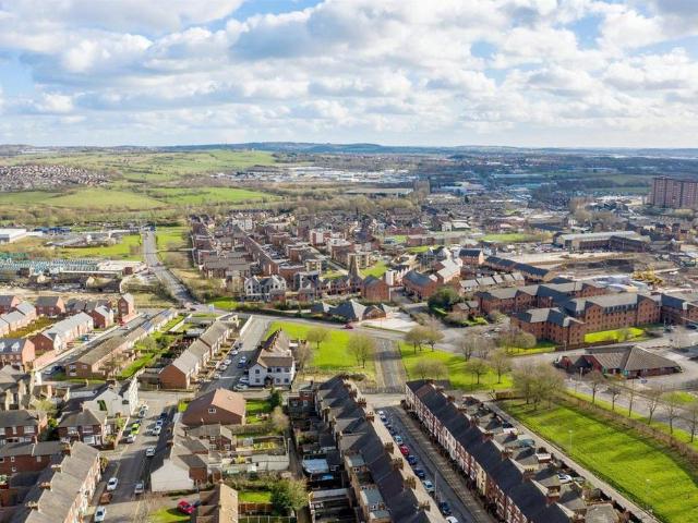 Apartment for rent in Joiner's Square, Hanley