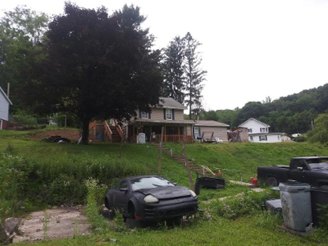 House for sale in West Virginia