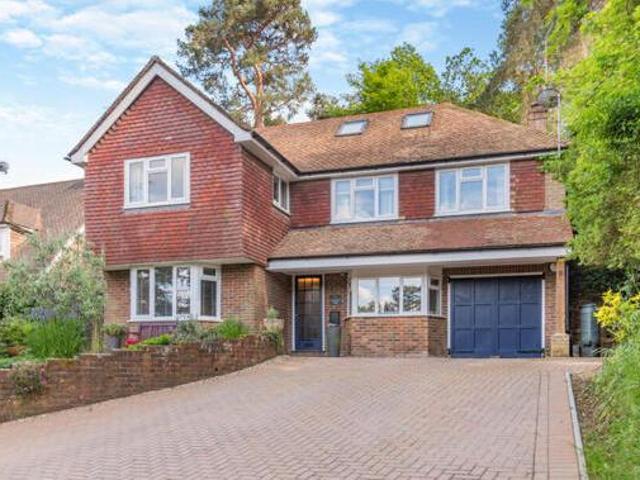 House for sale in Fole, Surrey