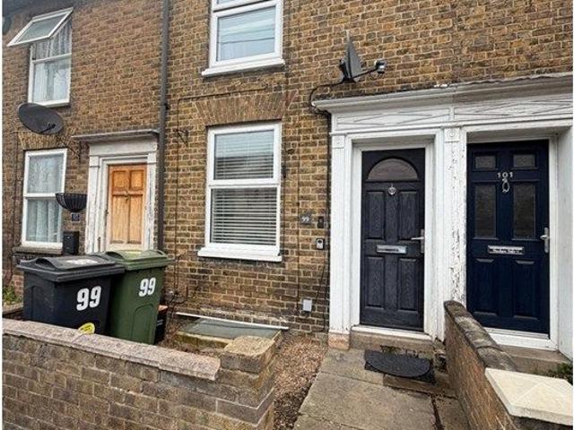 House for rent in Allington, Midway