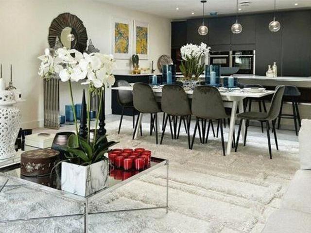 House for sale in Maidenhead, Windsor and Maidenhead