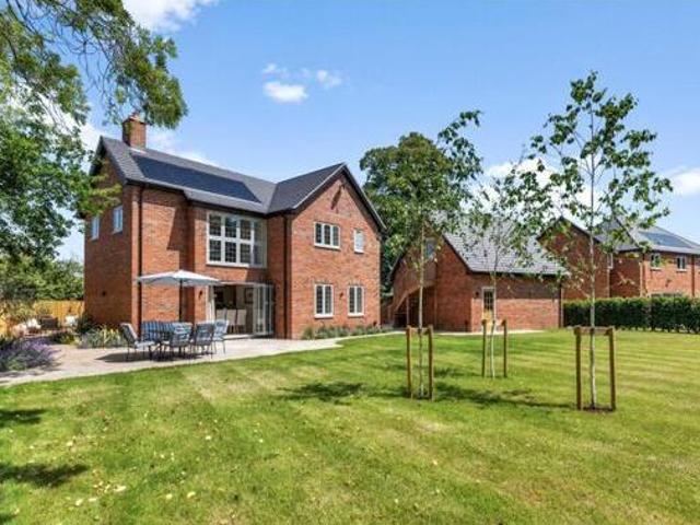 House for sale in Worcester, Worcestershire