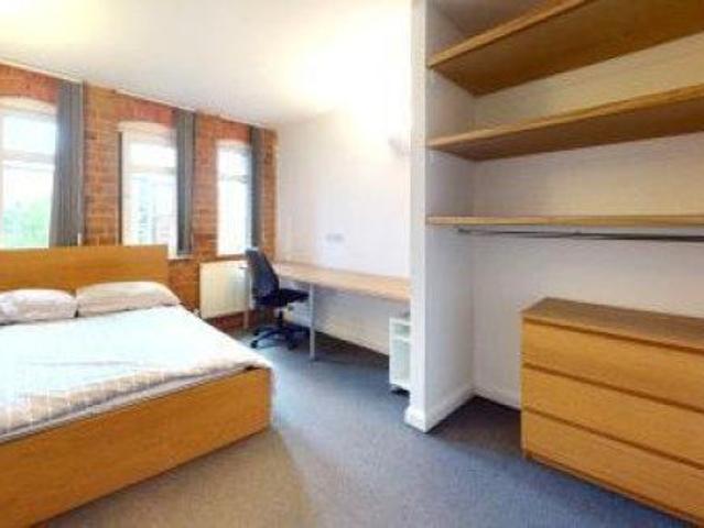 Room for rent in Bede Island, Old Wharf