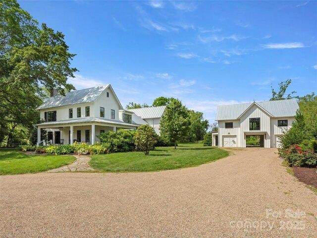 House for sale in Fletcher