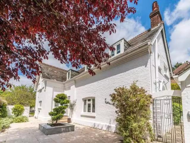House for rent in Chislehurst, Elmstead